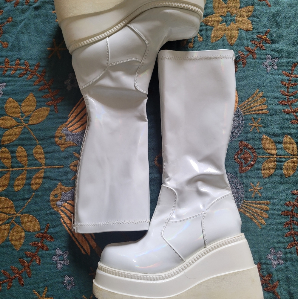 Demonia Shaker-65 Gogo Boots